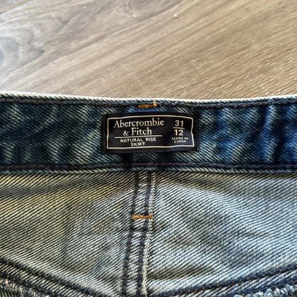 Abercrombie & Fitch Denim Patchwork Skirt - Picture 4 of 5